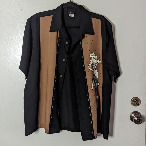 Lucky 13 pinup button down retro sailor Jerry art style missing a button - Picture 2 of 9